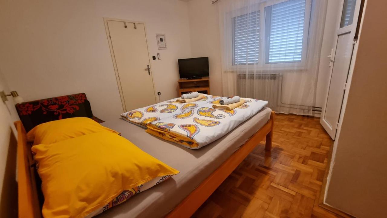 罗维尼 贾斯曼旅馆酒店 外观 照片